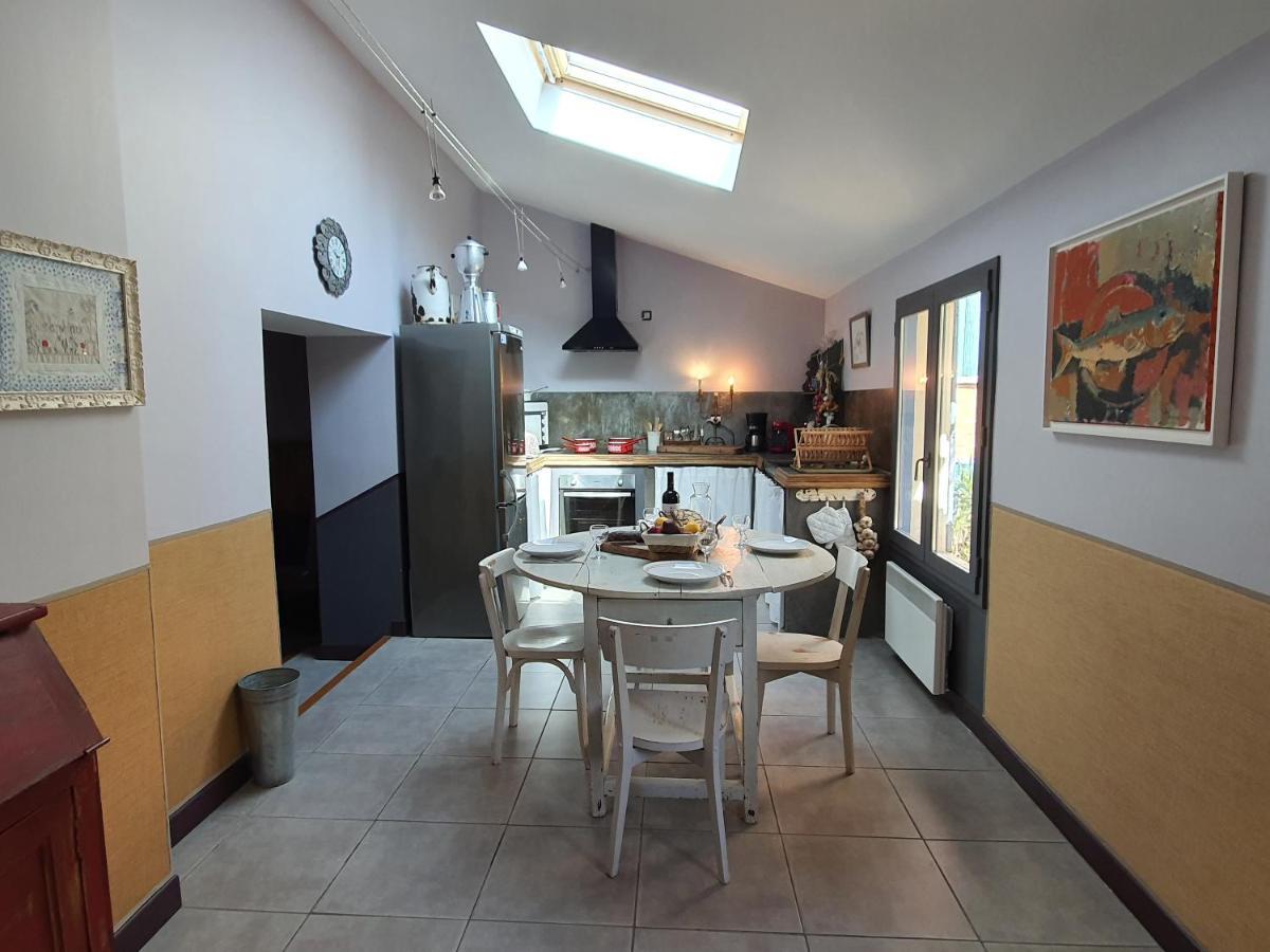 Le Clos Des Pins Claira Esterno foto
