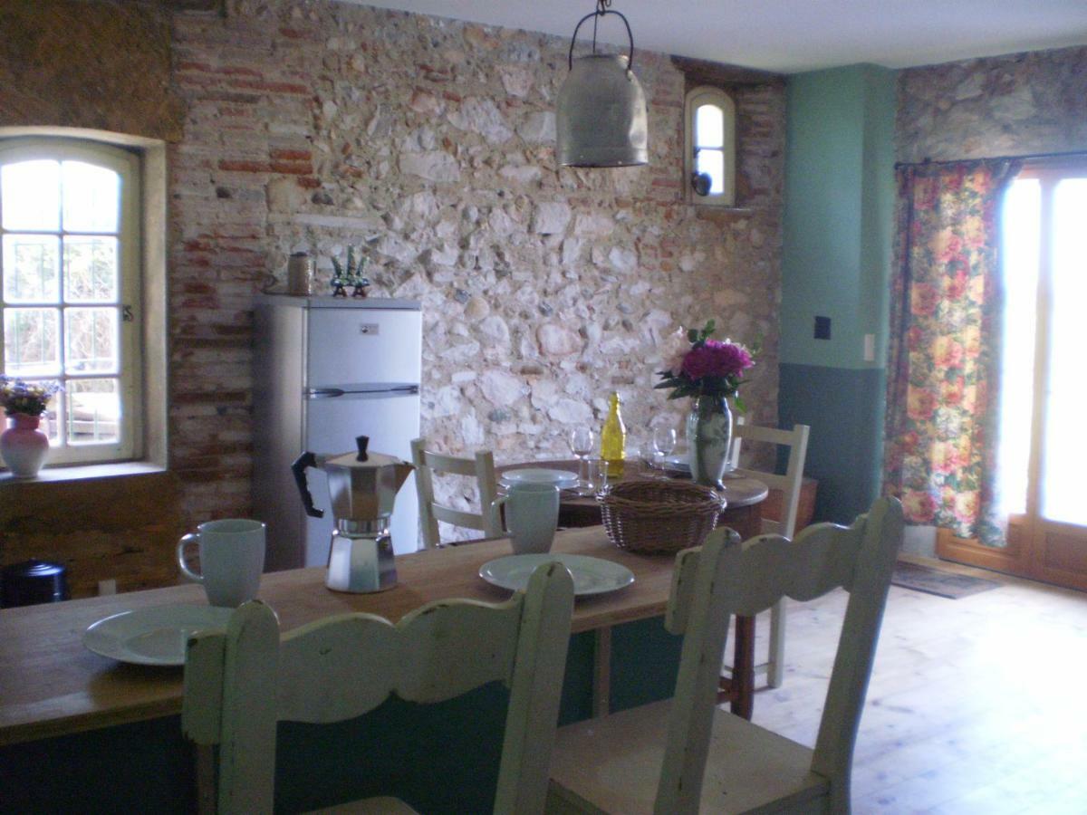 Le Clos Des Pins Claira Esterno foto